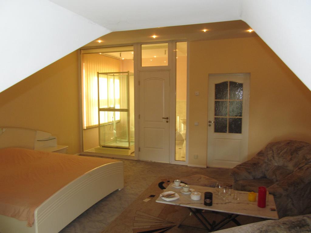 Apartamentai Lampedziuose Kaunas Rum bild